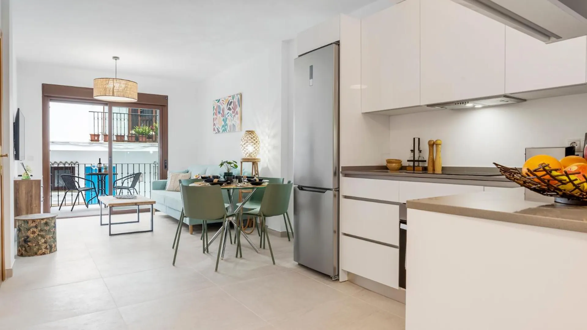 2 Bed Apartment In Benahavis Village